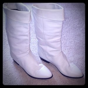 Bandits Off-White Boots